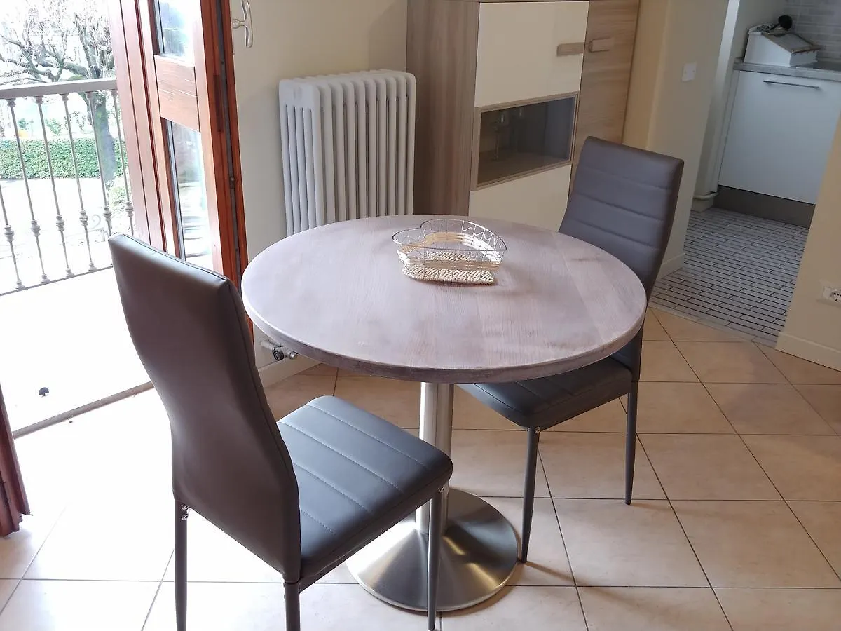 La Finestra Sul Lago Cernobbio Apartment